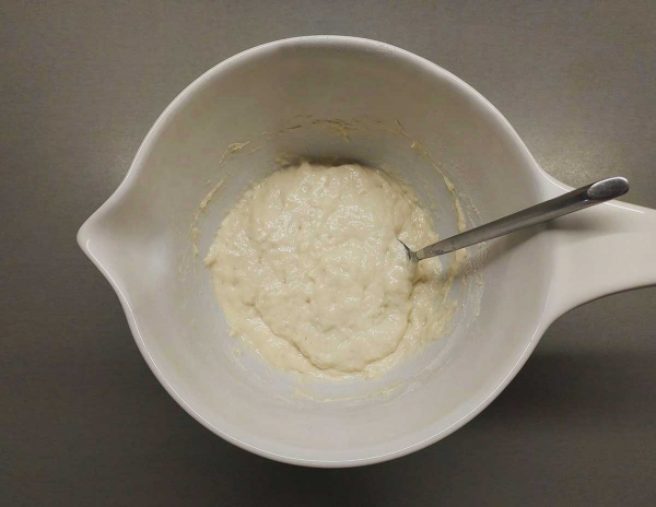 Оладьи с черной смородиной